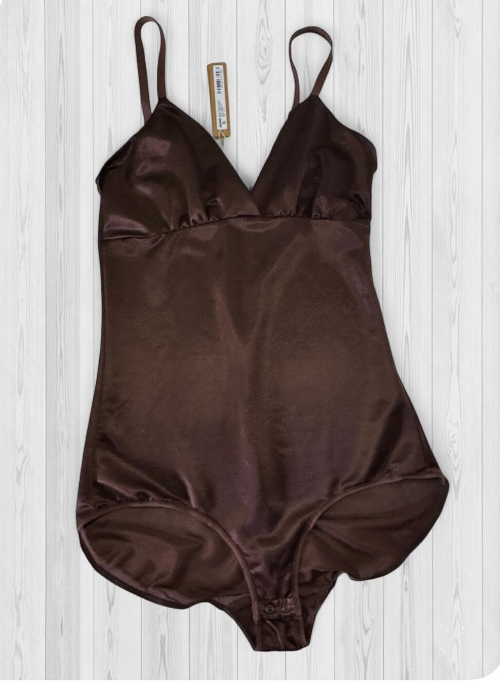 NWT SKIMS Barely There Shapewear Bodysuit Brief Cocoa M